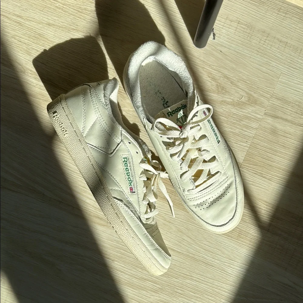 Reebok Off-White Classic Sneakers - Picture 2 of 10